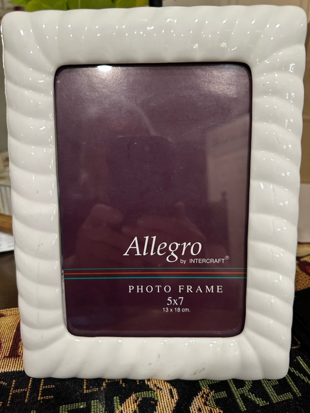 White Gloss Ceramic 5x7 Photo Frame